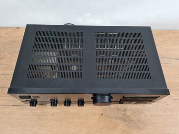 Onkyo A-8200 — стереоусилитель