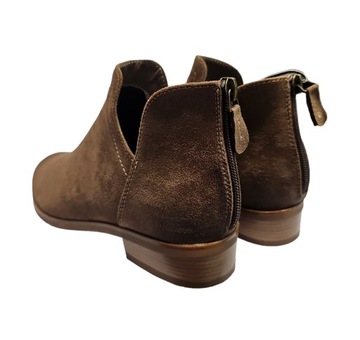 Винчеза 10617 R.37 Бежевые замшевые ботинки