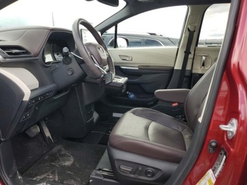 Toyota Sienna III 2022 Toyota Sienna Limited 2022 2.5l 2.5 Hybryda 245KM, zdjęcie 7