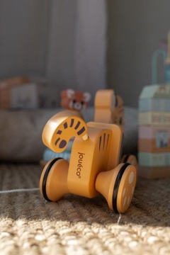 Игрушки для детей Деревянный Тигр на верёвке для тяги JOUECO