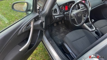 Opel Astra J Hatchback 5d 1.7 CDTI ECOTEC 110KM 2010 Opel Astra Pisemna roczna gwarancja , fajny stan ,mozliwa zamiana 1.7, zdjęcie 5