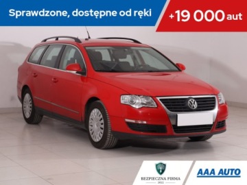Volkswagen Passat B6 Variant 2.0 TDI 170KM 2006 VW Passat 2.0 TDI, 167 KM, Klima, Klimatronic