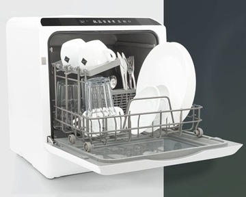 МАЛЕНЬКАЯ ОТДЕЛЬНО СТОЯЩАЯ ПОСУДОМОЕЧНАЯ МАШИНА С 6 НЕМЕЦКИМИ ПРОГРАММАМИ