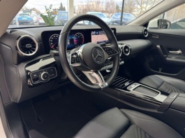 Mercedes CLA C118/X118 Coupe Facelifting 1.3 200 163KM 2024 Mercedes-Benz CLA 7G-DCT LED Kamera CarPlayAndroid Auto Podgrzewane fo, zdjęcie 6