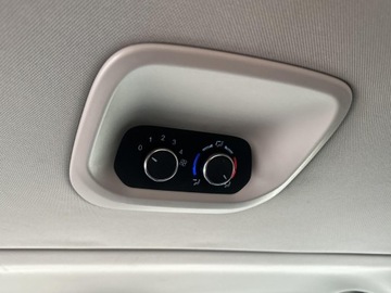 Ford Tourneo Custom I 2021 Ford Tourneo Custom 2.0 TDCi 185KM Blis Asystent P, zdjęcie 34