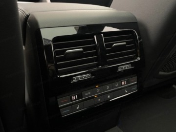 Volkswagen Touareg III SUV Facelifting 3.0 V6 TSI 340KM 2026 Od ręki - R 3.0 V6 TFSI eHybrid 4MOTION 340KM, zdjęcie 11