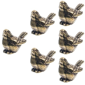 Zestaw ptaków z mosiężnym wróblem w stylu retro 6
