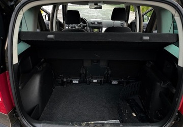 Skoda Yeti Minivan 2.0 TDI CR DPF 4x4 140KM 2011 Skoda Yeti 2.0 Diesel 140 KM 4x4 Nawigacja 2.0 Diesel 140KM, zdjęcie 16