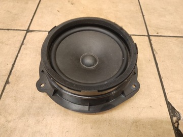 Głośnik subwoofer bang olufsen Audi RS3 8V