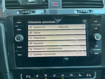 Volkswagen Golf VII Variant 2.0 TDI CR DPF BlueMotion Technology 150KM 2017 Volkswagen Golf 2.0 diesel 150 KM BEZWYPADKOWY 6 biegow zadbany zamia, zdjęcie 18