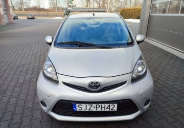 Toyota Aygo I Hatchback 5d Facelifting 1.0 VVT-i 68KM 2012 Toyota Aygo Toyota Aygo I Klima ,serwis Benzyna 68KM, zdjęcie 7