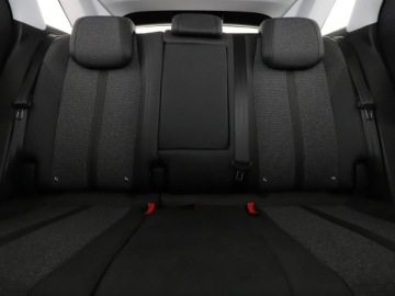 Peugeot 3008 II Crossover 1.2 PureTech 130KM 2020 Peugeot 3008 automat virtual cocpit klima auto, zdjęcie 17