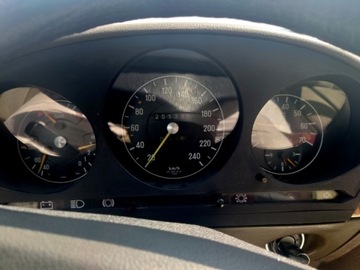 Mercedes SLC 1978 Mercedes-Benz SLC klimatyzacja automat 2.8 Benzyna 185KM, zdjęcie 12