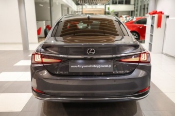 Lexus ES VII (XV70) Sedan Facelifting 300h 218KM 2023 Lexus ES 300h Business Edition 2.5 Hybryda 218KM, zdjęcie 3