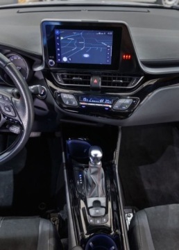 Toyota C-HR I Crossover Facelifting 2.0 Hybrid Dynamic Force 184KM 2023 Toyota C-HR 2.0 Hybrid GR Sport 2.0 Hybryda 184KM, zdjęcie 28