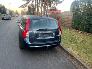 Volvo V50 1.6 DRIVe 109KM 2010 VOLVO V50 1.6 d 110 KM tylko 135552km STAN PERFEKCYJNY, zdjęcie 4