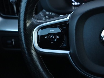 Volvo XC60 II Crossover D3 150KM 2018 Volvo XC60 D3, Salon Polska, Serwis ASO, Skóra, zdjęcie 19