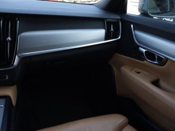 Volvo V90 II Kombi 2.0 D5 235KM 2017 Volvo V90 Cross Country D5 2.0 AWD, 231 KM, 4X4, zdjęcie 7
