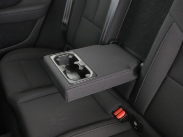 Volvo XC40 Crossover Plug-In 1.5 T4 Plug-in Hybrid 211KM 2021 Volvo XC 40 FV23% PHEV navi kamera tempomat LED, zdjęcie 37