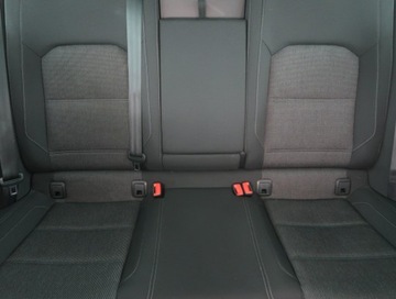 Volkswagen Passat B8 Variant 2.0 TDI BlueMotion SCR 150KM 2016 VW Passat 2.0 TDI, VAT 23%, Navi, Klima, zdjęcie 9
