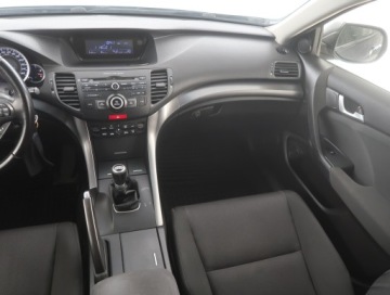 Honda Accord VIII 2013 Honda Accord 2.2 i-DTEC, Klima, Klimatronic, zdjęcie 7