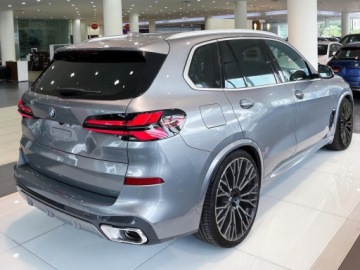BMW X5 G05 SUV Facelifting 3.0 40d 352KM 2025 BMW X5 xDrive40d Sport Suv 3.0 (352KM) 2025, zdjęcie 2