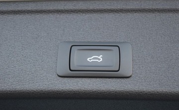 Audi A4 B9 Avant 2.0 40 TDI 190KM 2019 Audi A4 Avant 2.0 TDI 190PS Quattro S-tronic Webasto FuulLedy Matrix Lopat, zdjęcie 36