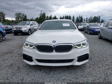 BMW Seria 5 G30-G31 2019 BMW Seria 5 2019 BMW 530E IPERFORMANCE 2.0 Hybryda Plug-in 180KM, zdjęcie 6