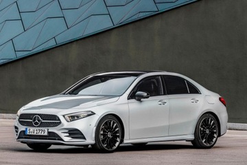 MERCEDES A W177 21R LOKETNÍ OPĚRKA TUNELU STŘEDNÍHO