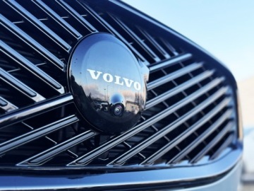 Volvo XC60 II Crossover Plug-In Facelifting 2.0 T8 455KM 2025 Volvo XC 60 | T8 Polestar Engineered | AWD | Black, zdjęcie 36