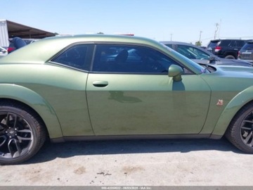 Dodge Challenger III 2022 Dodge Challenger RT Scat Pack Widebody, 2022r., 6.4L 6.4 Benzyna 485KM, zdjęcie 3