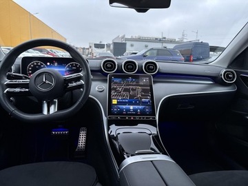 Mercedes Klasa C W206 Limuzyna 1.5 180 170KM 2024 Mercedes-Benz C 180, zdjęcie 13