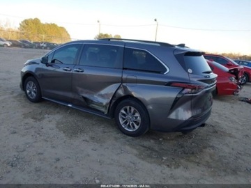 Toyota Sienna III 2024 Toyota Sienna Toyota Sienna XLE FWD 8-Passenger 2.5 Benzyna 189KM, zdjęcie 3