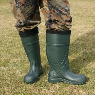 Резиновые сапоги Demar с утепленной вставкой из Eva.