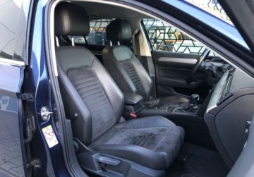 Volkswagen Passat B8 Limousine 1.8 TSI BlueMotion Technology 180KM 2017 Volkswagen Passat Passat 1.8 TSI Highline DSG Vat Marza Salon PL Naw, zdjęcie 16