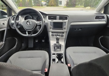 Volkswagen Golf VII Hatchback 3d 1.6 TDI BlueMotion 110KM 2016 Volkswagen Golf Volkswagen Golf VII Atrakcyjny VW Golf VII 1.6TDI 2016r -, zdjęcie 5