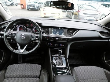 Opel Insignia II Sports Tourer 1.5 Turbo 165KM 2020 Opel Insignia AUTOMAT 1WŁ. KRAJ. BEZWYPADKOWY, zdjęcie 12