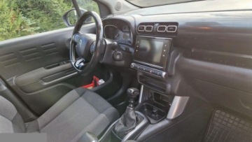 Citroen C3 Aircross  I Crossover 1.2 PureTech 110KM 2019 Citroën C3 Aircross 1.2 Benzyna 110KM 2019r bezwypadkowy, salon PL, zdjęcie 3