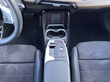 BMW X1 U11 Crossover 1.5 18i 136KM 2024 BMW X1 BMW x1 18i sDrive MPakiet, Serwis Inclusive, zdjęcie 25