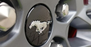 Ford Mustang VI Convertible 2023 5.0 Ti-VCT 446KM 2026 Ford Mustang 2026 V8 Magne Ride ACC, BLIS, aktywny wydech, wentylowane fot, zdjęcie 6