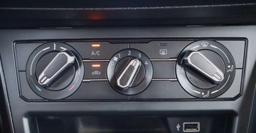 Volkswagen Polo VI Hatchback 5d 1.0 TSI 95KM 2020 Volkswagen Polo (nr. 2) 1.0 95KM Bluetooth Klima Gwarancja Benzyna 95KM, zdjęcie 20