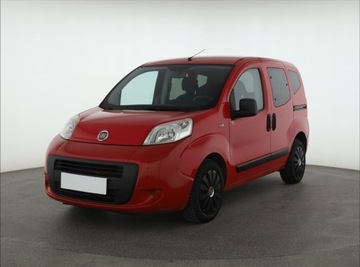 Fiat Qubo Fiorino Qubo 1.3 Multijet 16V 75KM 2013 Fiat Qubo 1.3 MultiJet, Automat, zdjęcie 1