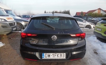 Opel Astra K Hatchback 5d 1.6 CDTI 110KM 2019 Opel Astra 2019r, 1.6 CDTI. Uszkodzony prawy przod. Jezdzi. VAT 23 1.6, zdjęcie 19
