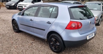Volkswagen Golf V Hatchback 1.4 i 16V 75KM 2005 Volkswagen Golf 1.4 75KM Klimatyzacja automatyczna 1.4 Benzyna 75KM, zdjęcie 3