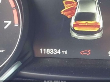 Alfa Romeo Giulia II Sedan 2.0 TBi 280KM 2018 Alfa Romeo Giulia 2018 2.0l 2.0 Benzyna 280KM, zdjęcie 11