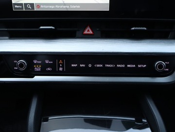 Kia Sportage V SUV 1.6 T-GDI MHEV 180KM 2022 Kia Sportage 1.6 T-GDI MHEV, Salon Polska, zdjęcie 15