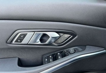 BMW Seria 3 G20-G21 Limuzyna 2.0 330i 258KM 2020 BMW Seria 3 BMW Seria 3 330i xDrive 2.0 Benzyna 258KM, zdjęcie 11