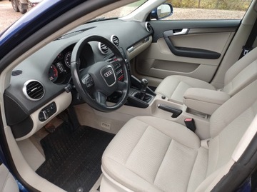 Audi A3 8P Hatchback 3d 1.2 TFSI 105KM 2010 Audi A3 Sportback 1.2 105 KM Lift, zdjęcie 4