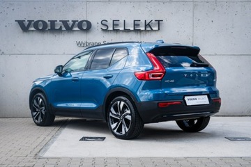 Volvo XC40 Crossover Facelifting 2.0 B4 197KM 2024 Volvo XC 40 B4 Ultra Dark Mild Hybrid Benzyna, zdjęcie 5