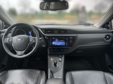 Toyota Auris II 2017 Toyota Auris Toyota Auris 1.8 Hybrid Prestige Executive VAT Marza Gwara, zdjęcie 9